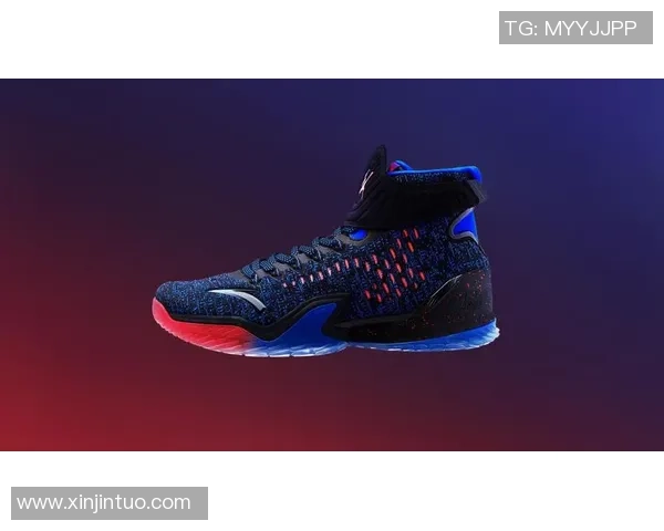 足球球星运动鞋搭配展示 个性与实力兼具的时尚之选 足球球星运动鞋搭配展示 个性与实力兼具的时尚之选