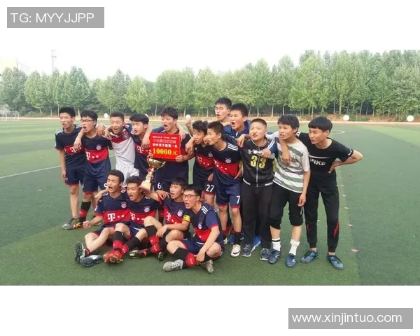 兼善中学足球球星逐梦绿茵场谱写青春奋斗与荣耀篇章 兼善中学足球球星逐梦绿茵场谱写青春奋斗与荣耀篇章