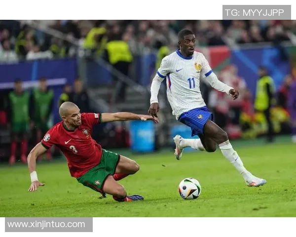 德国足球白人球星盘点:从历史传奇到当代新星的崛起与辉煌 德国足球白人球星盘点:从历史传奇到当代新星的崛起与辉煌